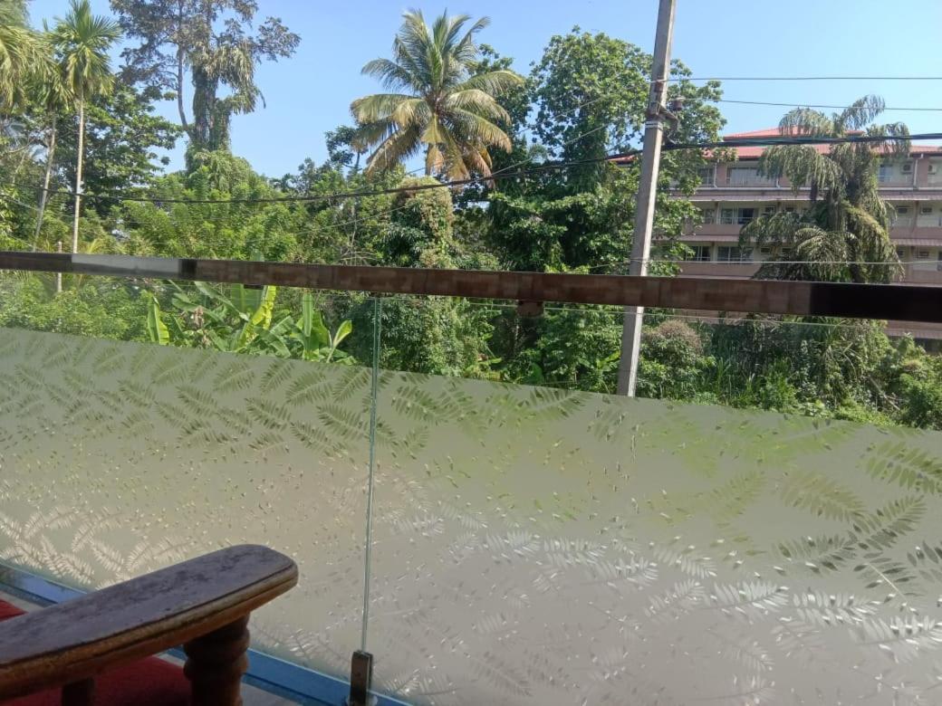 Dayout Regency Alappuzha Eksteriør billede